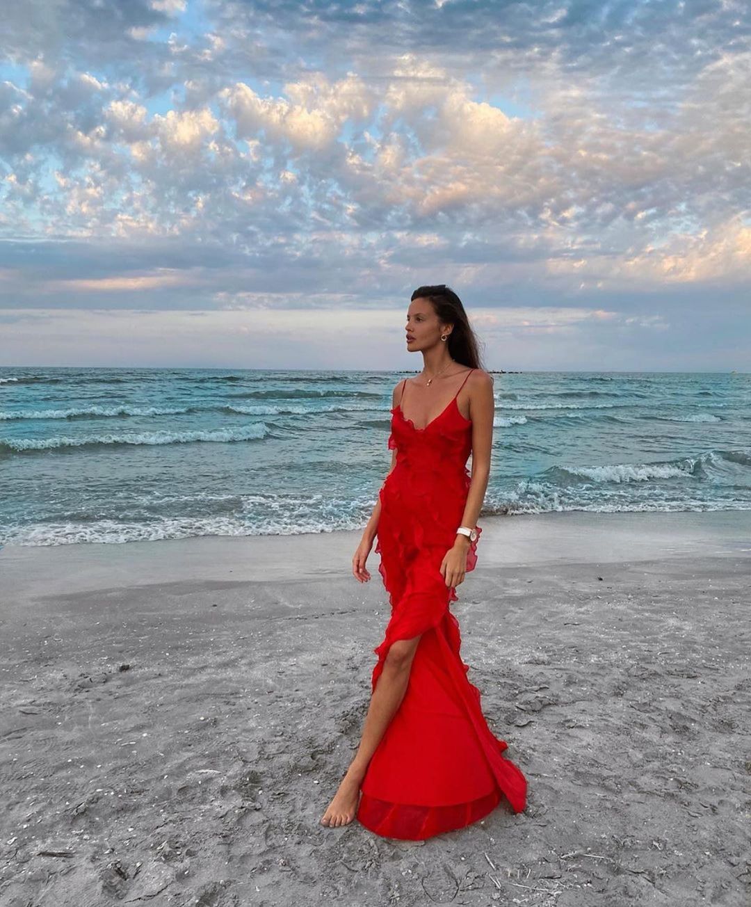 Zara - Vestido con volantes