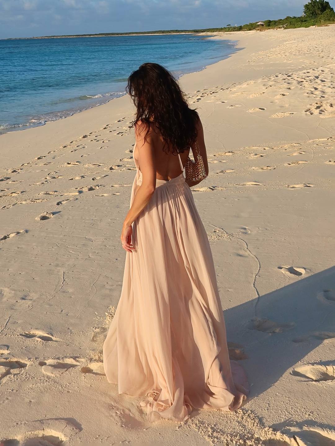 Vestido Maxi Cut-Out Sin Espalda ROSABELLA
