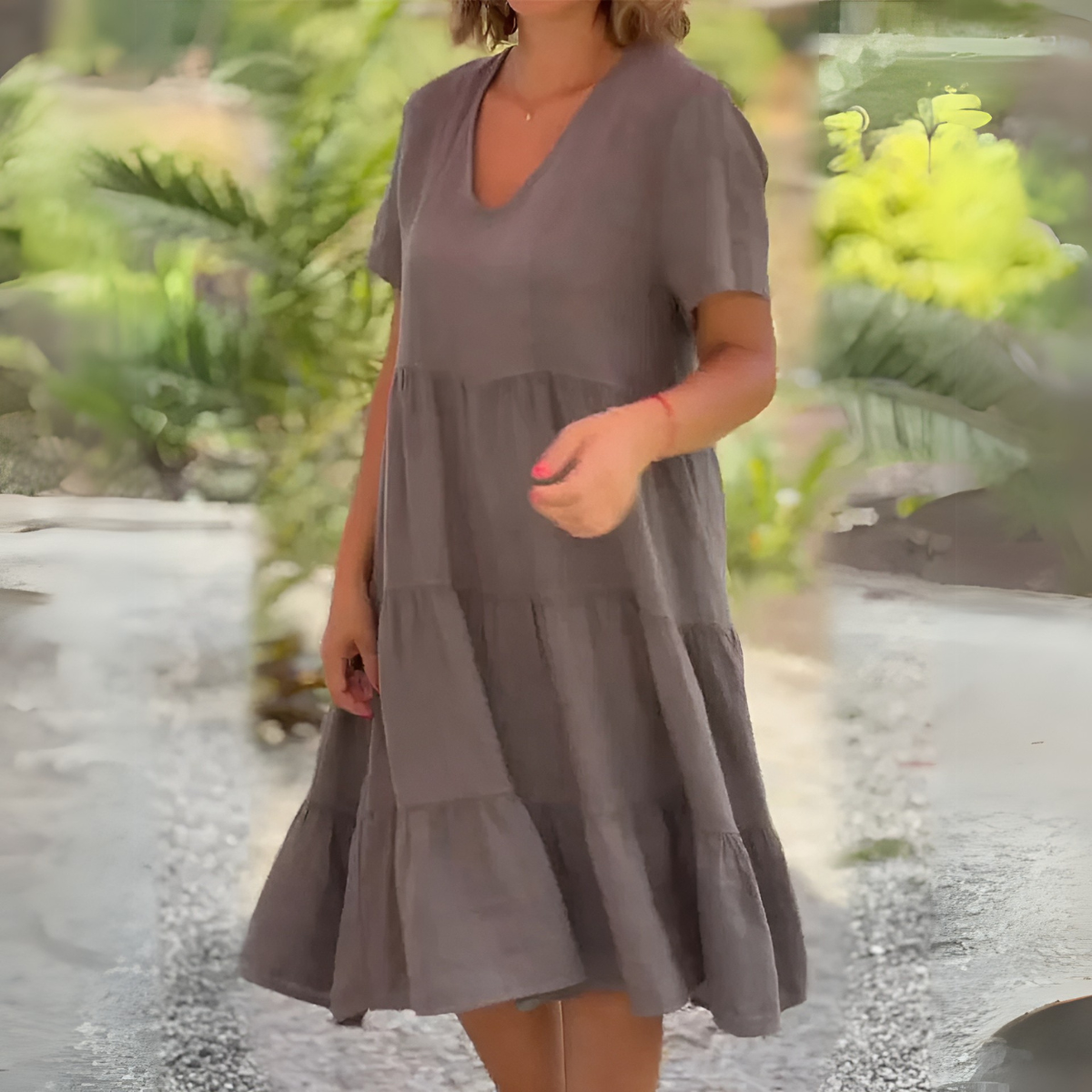Luce | Vestido fluido con cuello en V