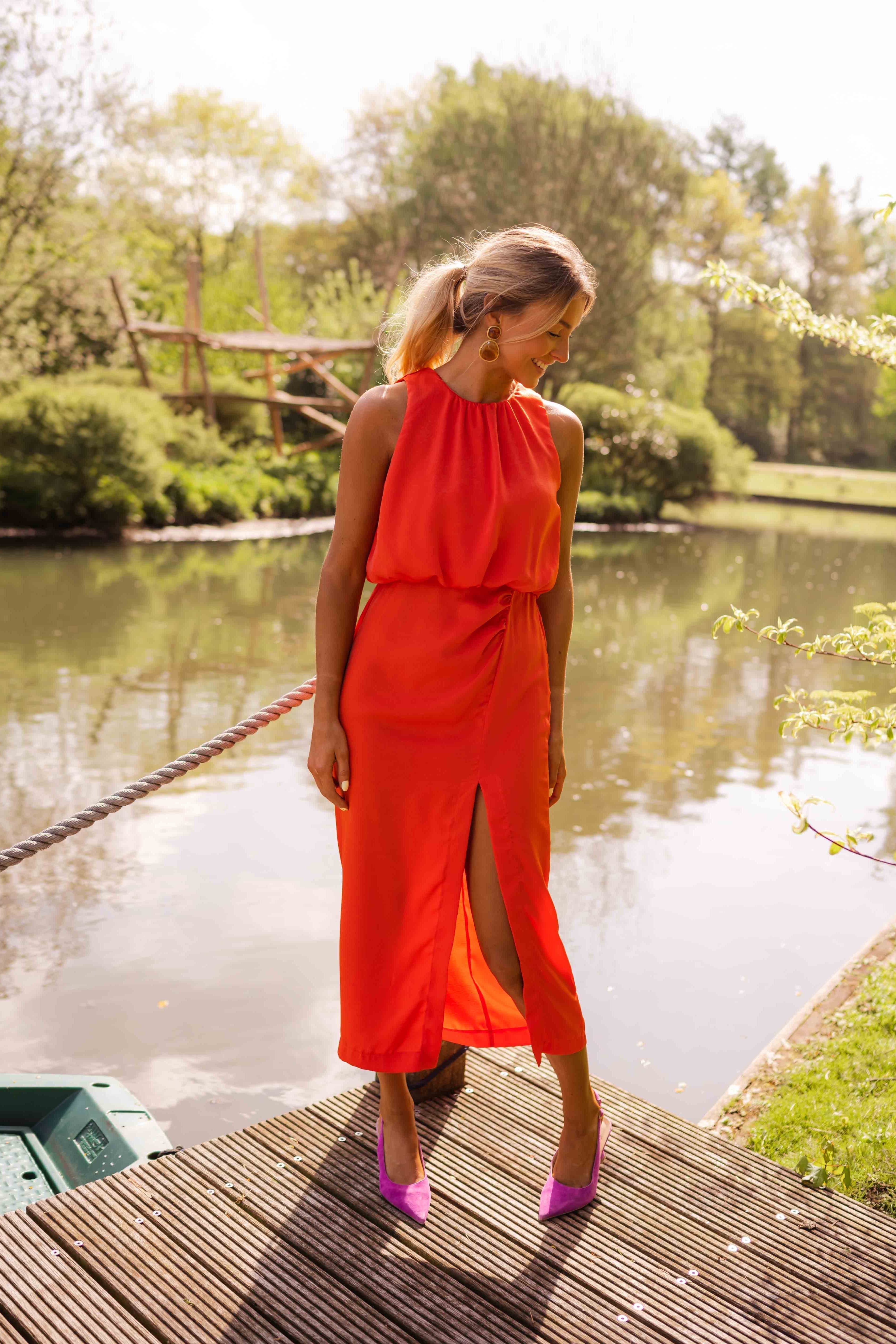 Leonie | Vestido Midi – Elegancia y Ligereza de Verano