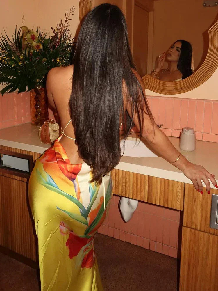 Amina | Elegante Vestido Maxi de Satén con Flores