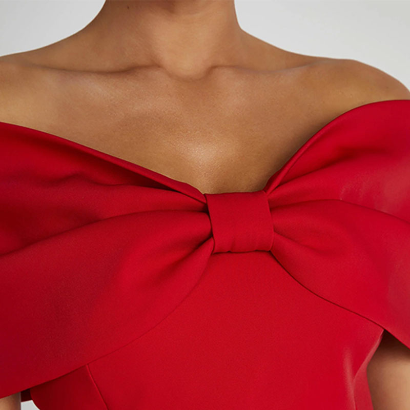 Vestido Amore Fiocco – Elegancia Off-Shoulder