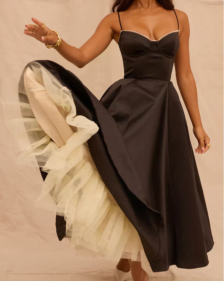 Arielle | Luxurious Midi Dress