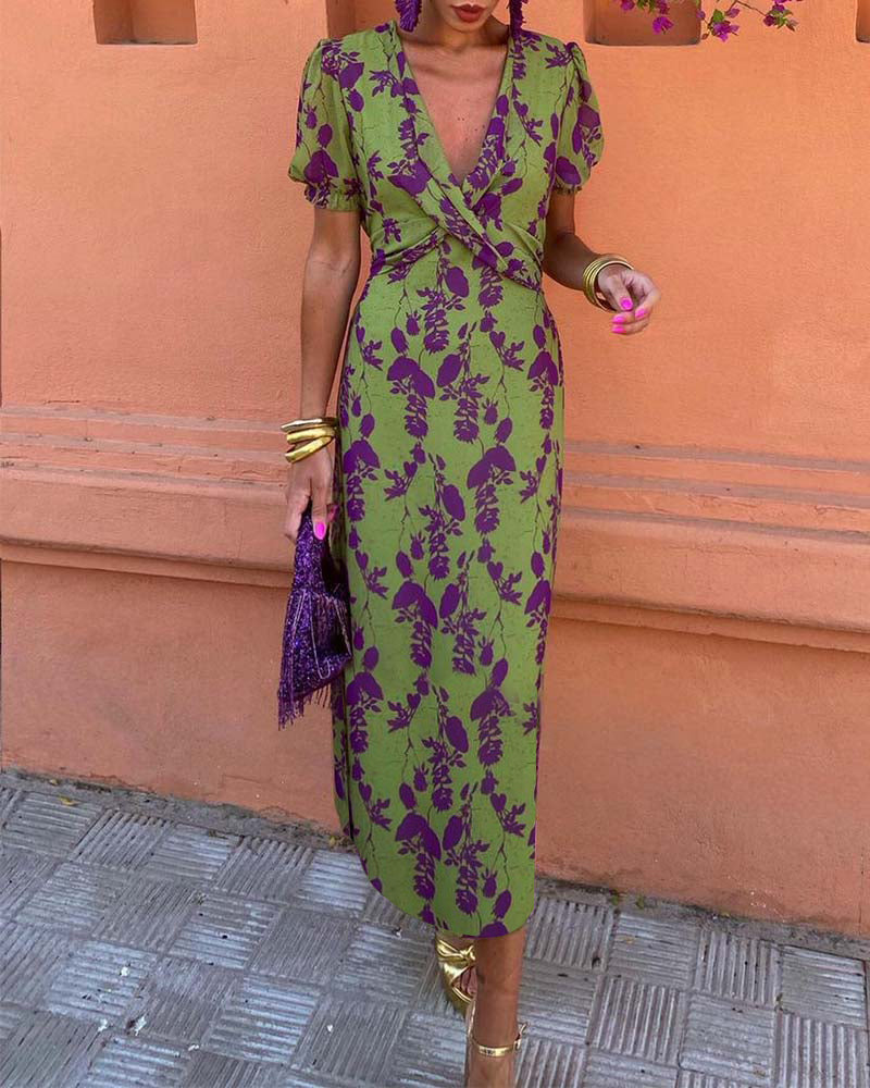 Brie | Vestido midi con estampado floral y escote en V