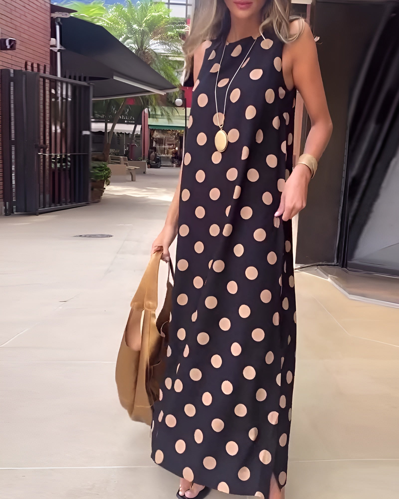 Roxane | Vestido maxi con abertura y lunares