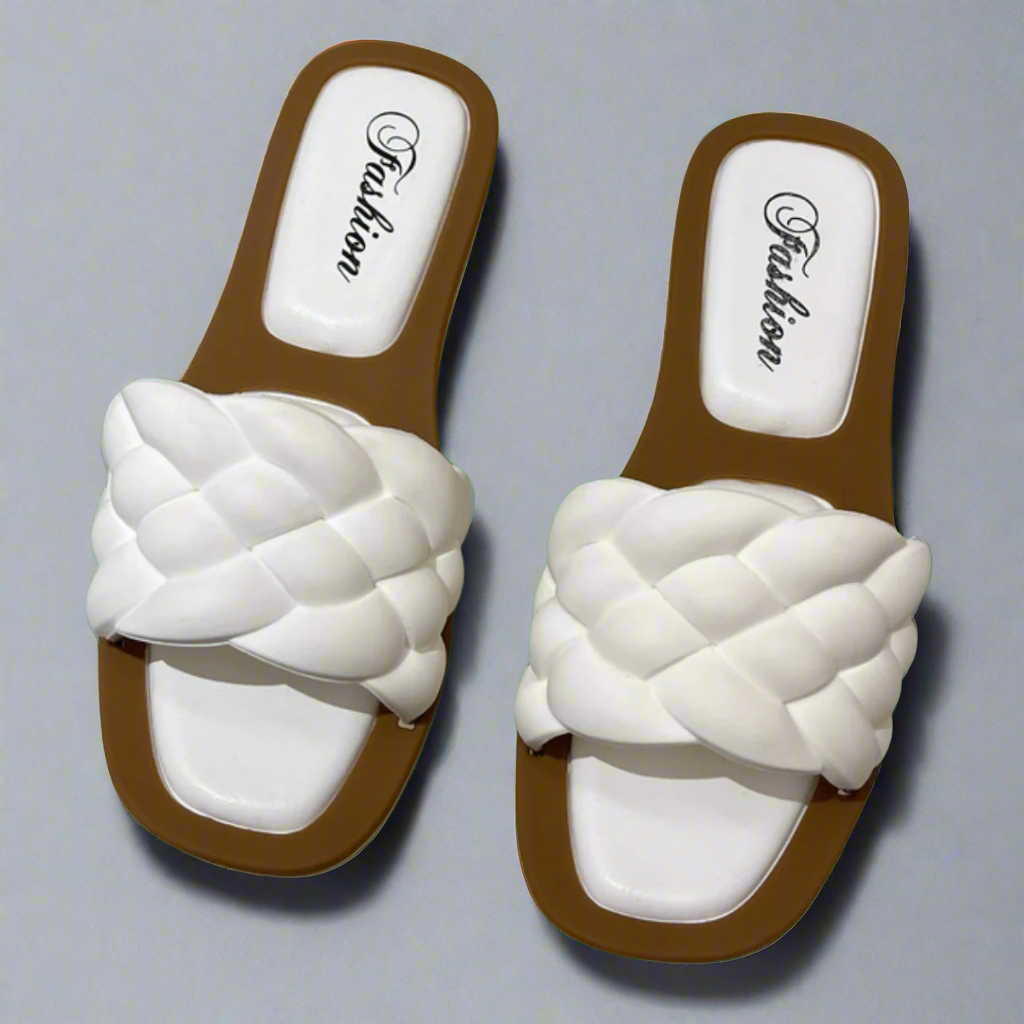 Ilonka | Sandalias elegantes con acabado vegano suave