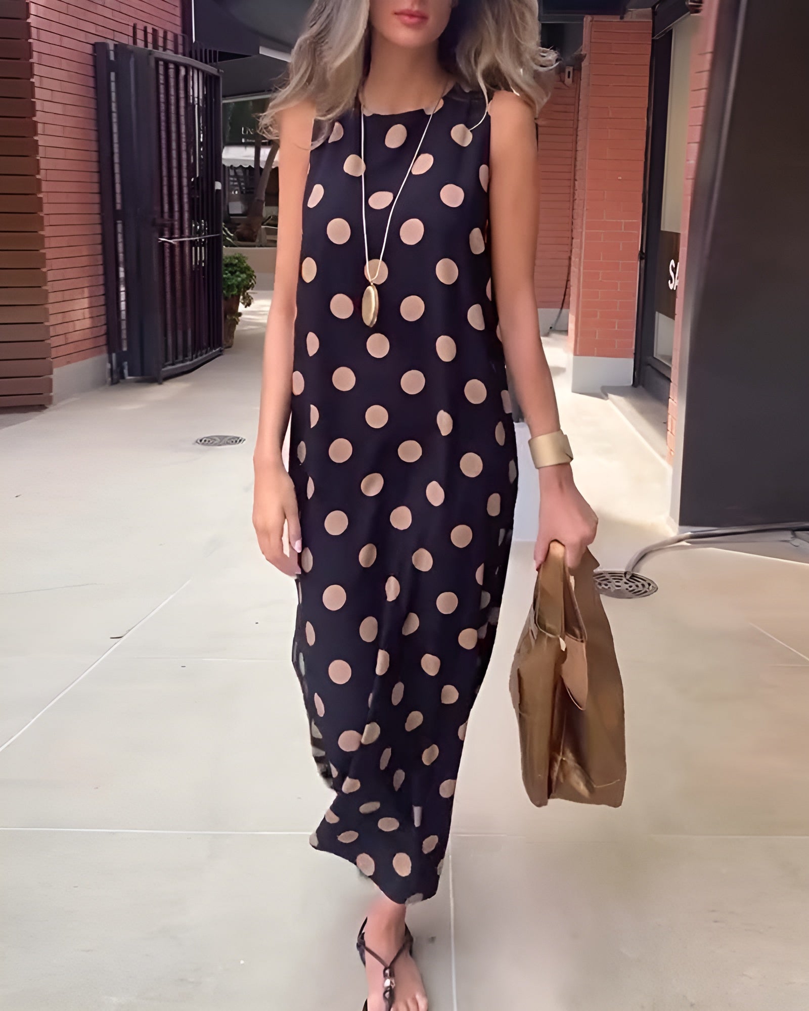 Roxane | Vestido maxi con abertura y lunares