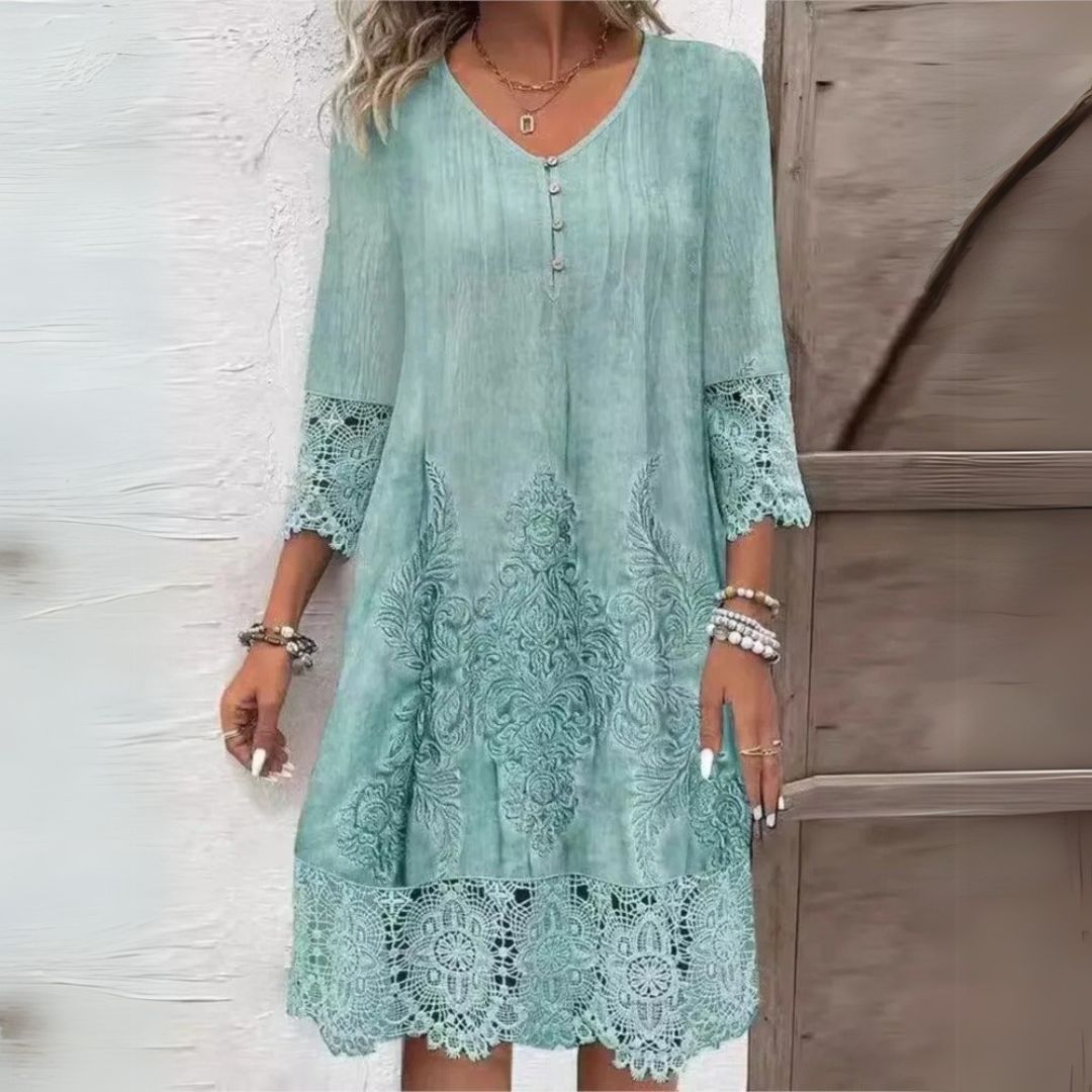 Wrenley | Vestidos de encaje con escote en V