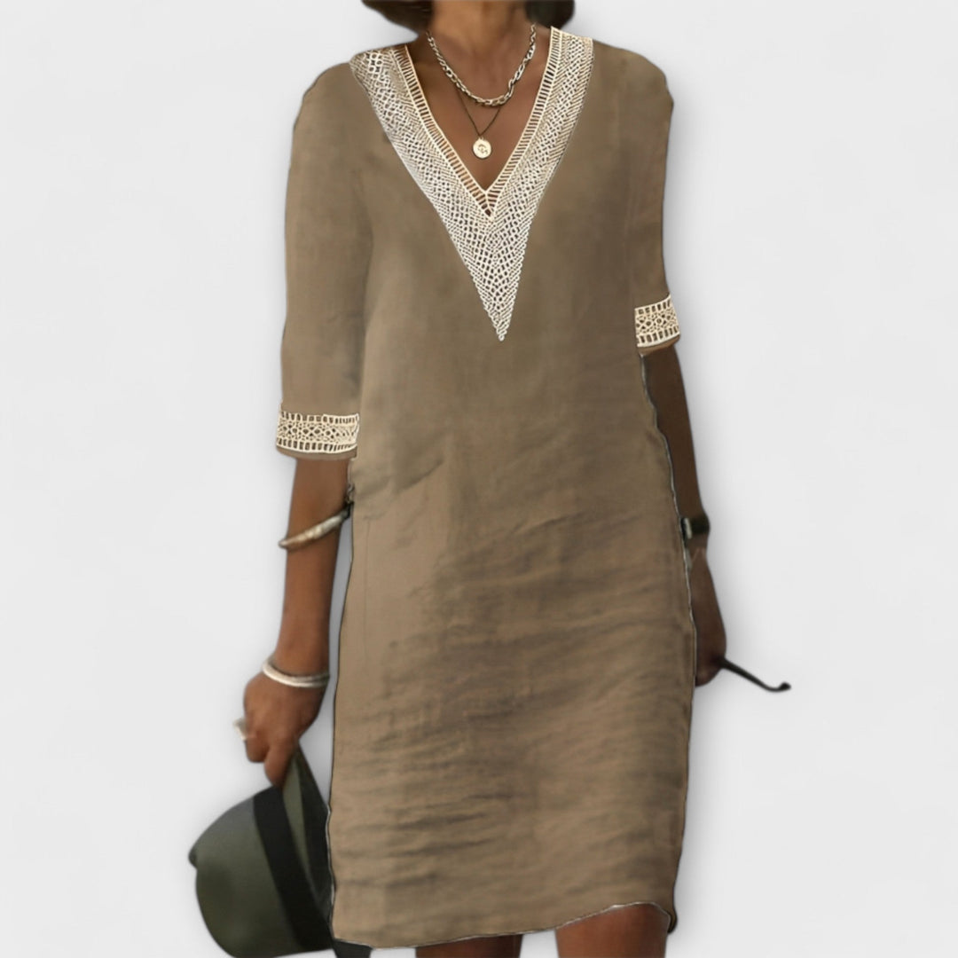 Emelia | Vestido de cuello en V inspirado en el estilo bohemio