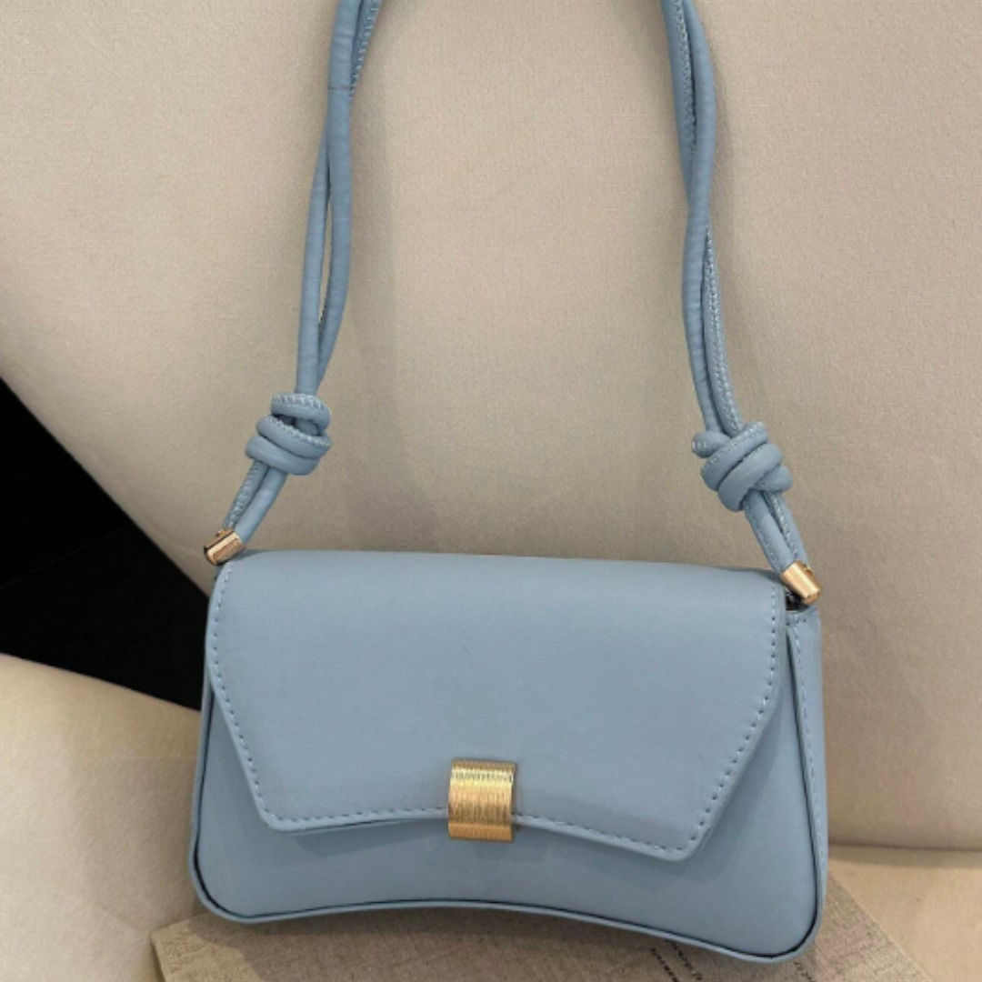 Valmere | Vintage Clutch