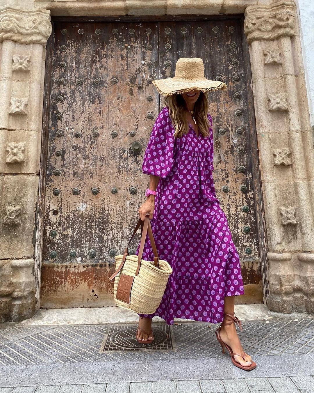 Maya | Vestido largo violeta con estampado floral