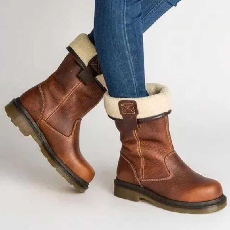 Lined Leather Winter Boots