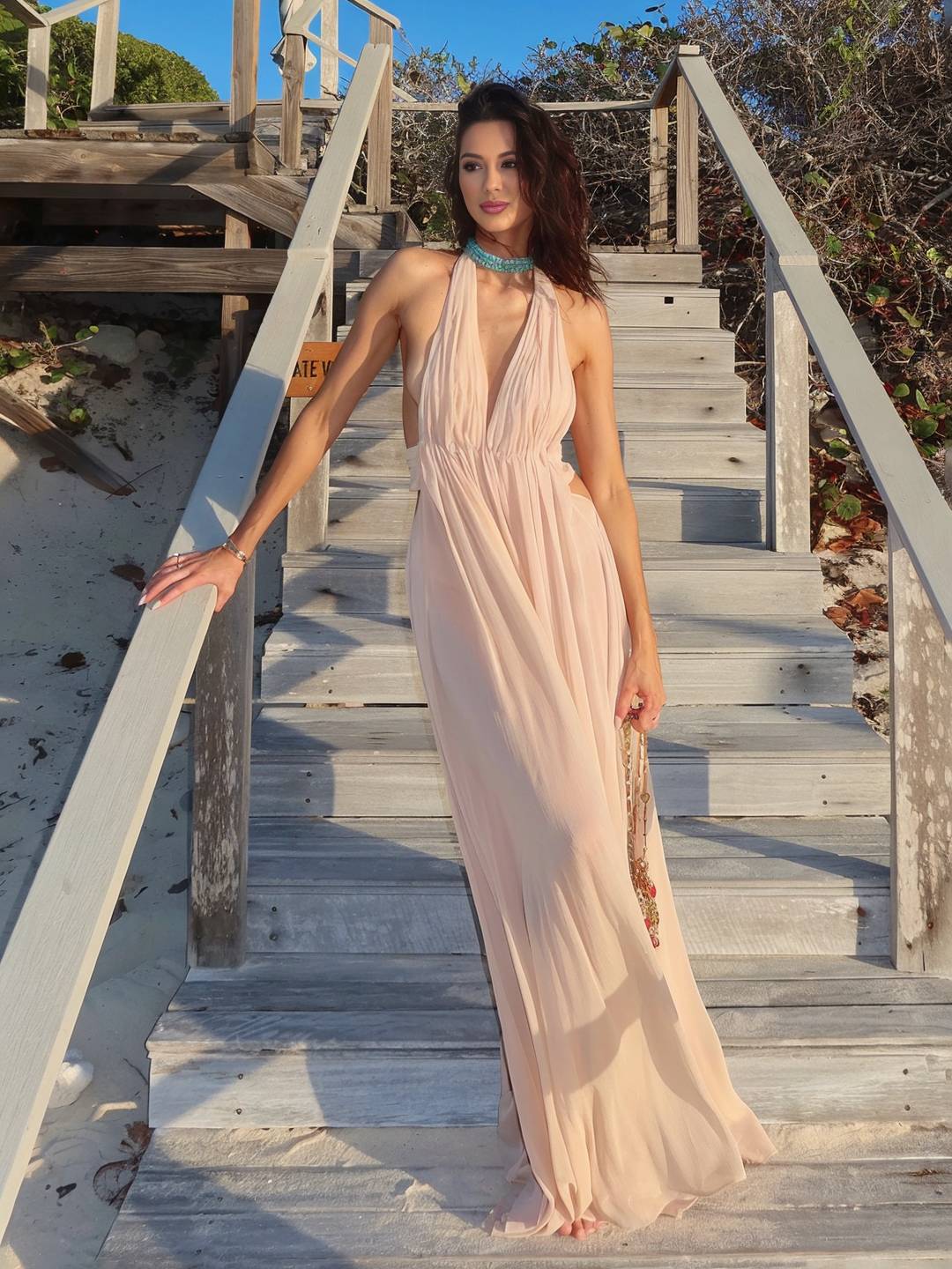 Vestido Maxi Cut-Out Sin Espalda ROSABELLA