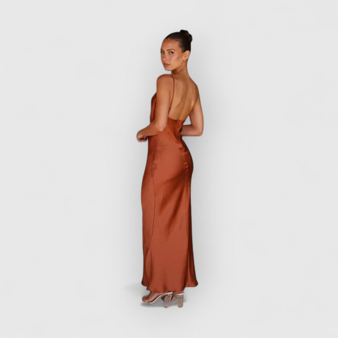 Daira | Elegante vestido de satén