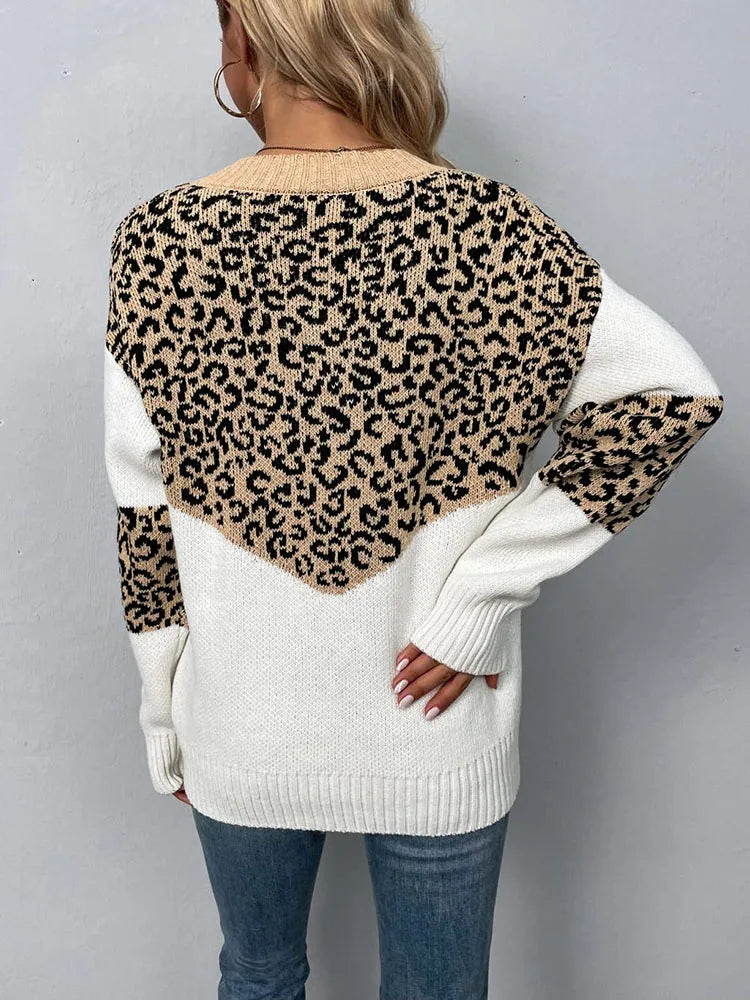 Savina | Leopard V-Neck Sweater