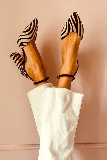 Adalina - Sandalias con estampado de cebra, con tira y tacón estable