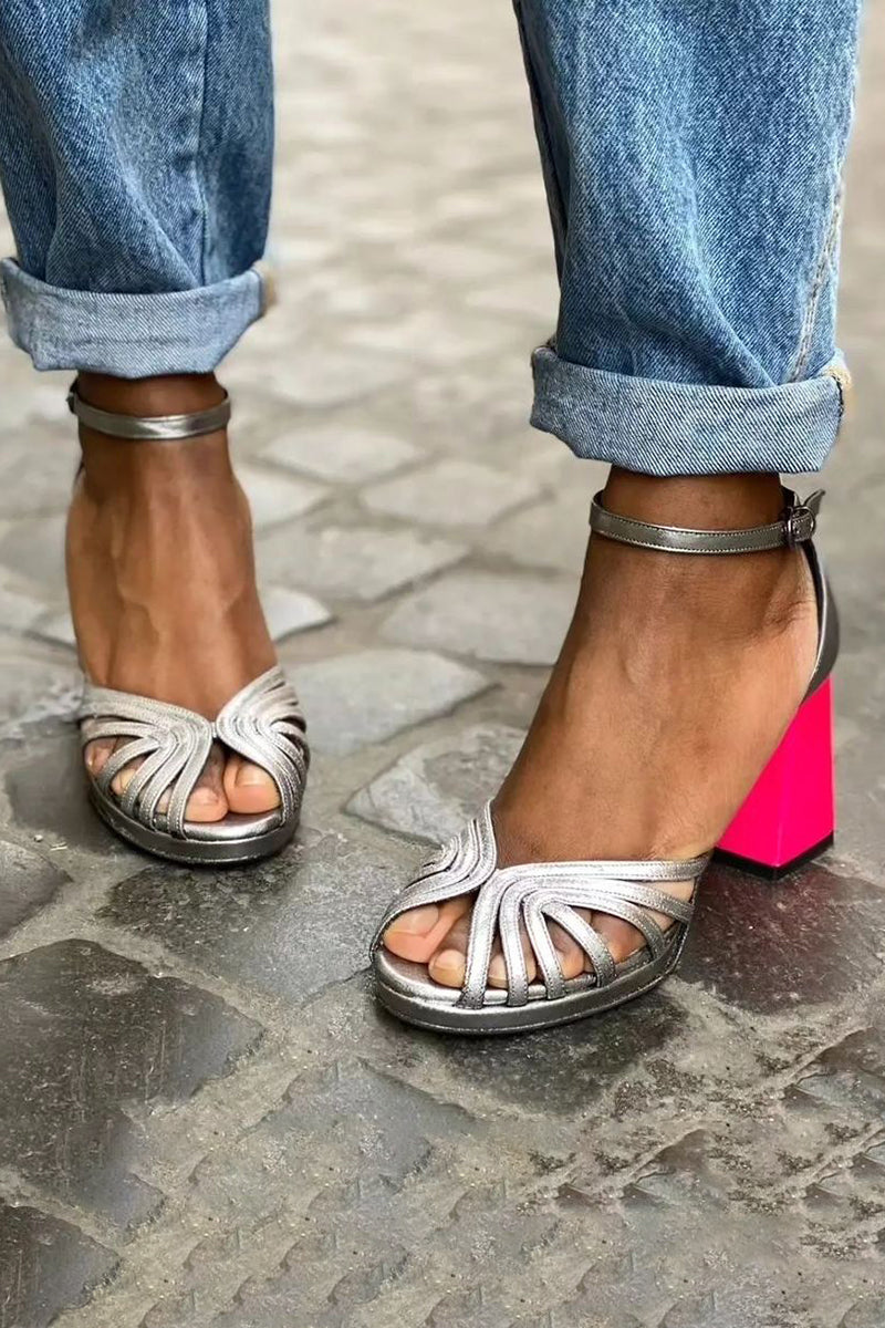 Seraphina | Sandalias coloridas y brillantes con tacón grueso y hebilla