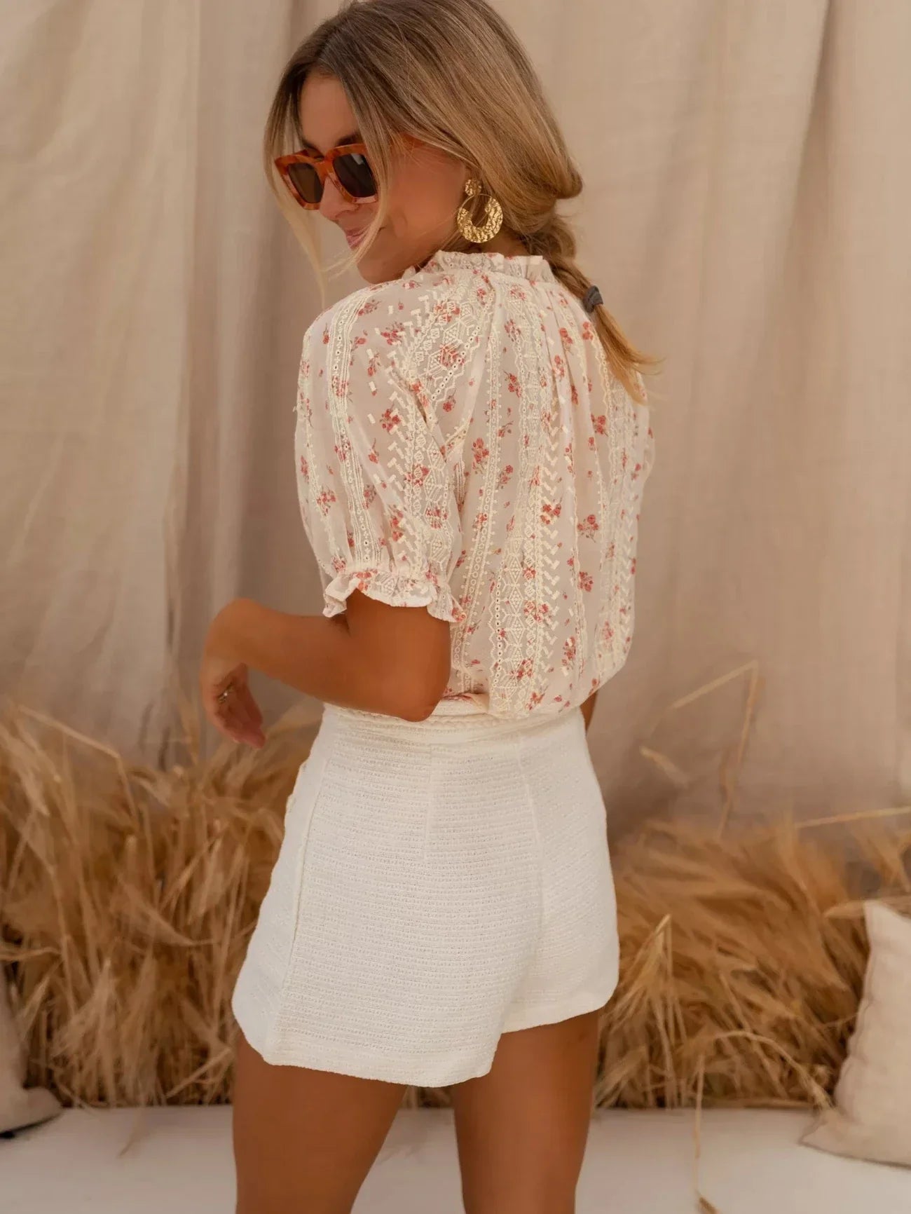 Elina™ — Blusa Floral con Encanto Veraniego