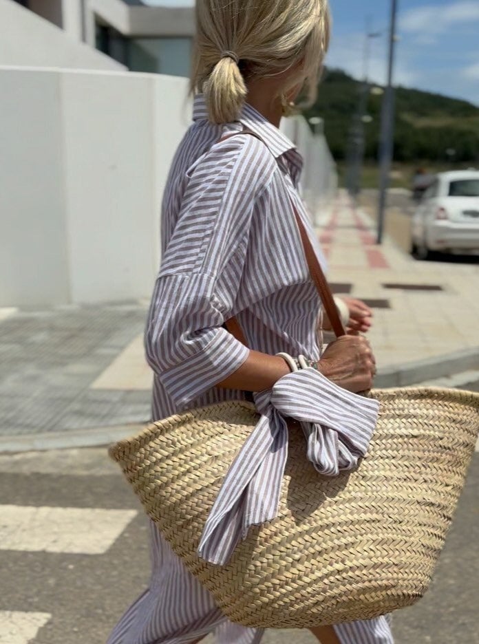 Nikol | Camisa sencilla con un diseño moderno