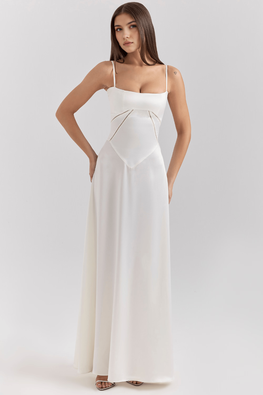 Noelle | Vestido de noche con corsé