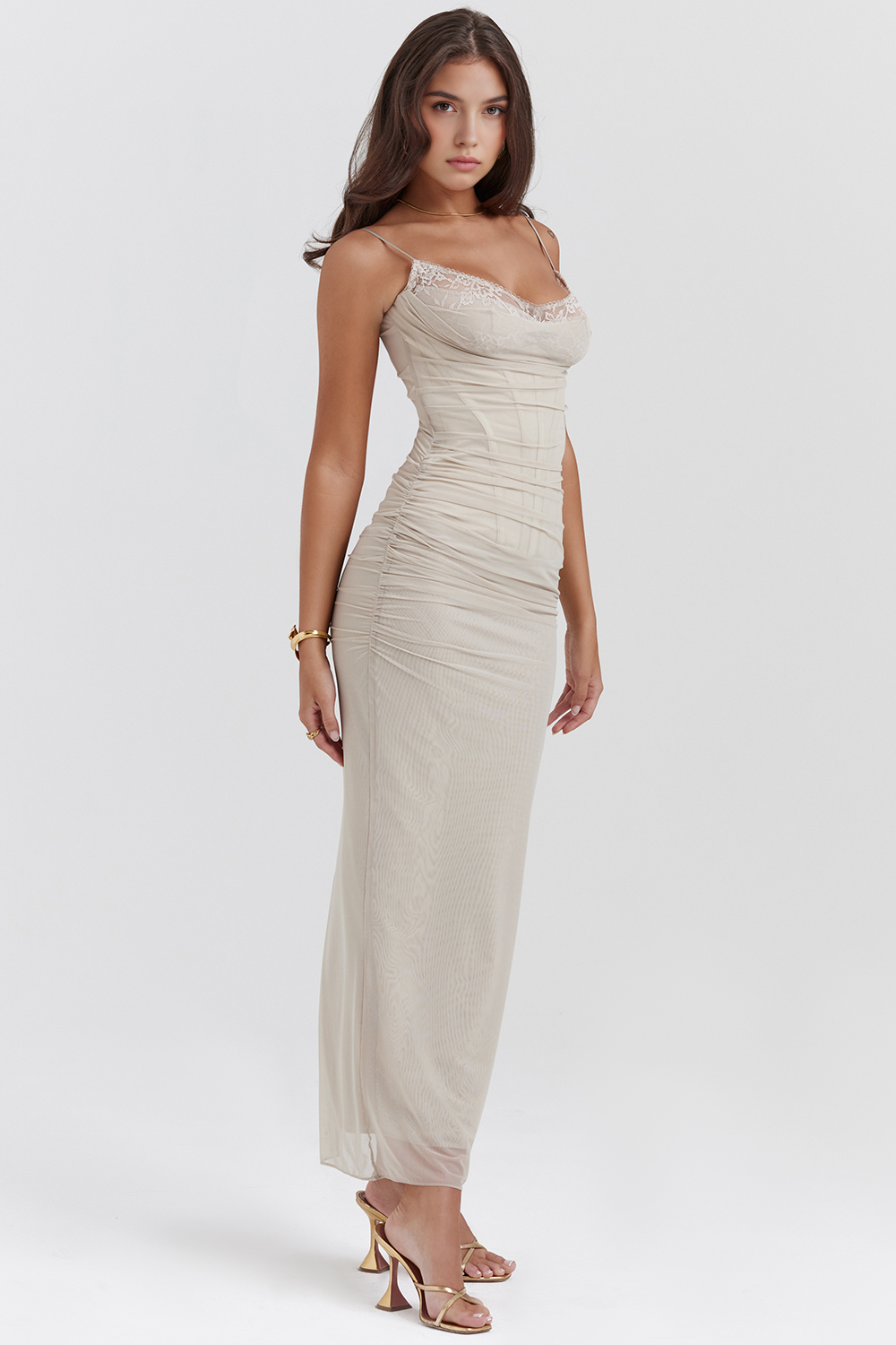 Aurelia | Vestido de Red con Encaje