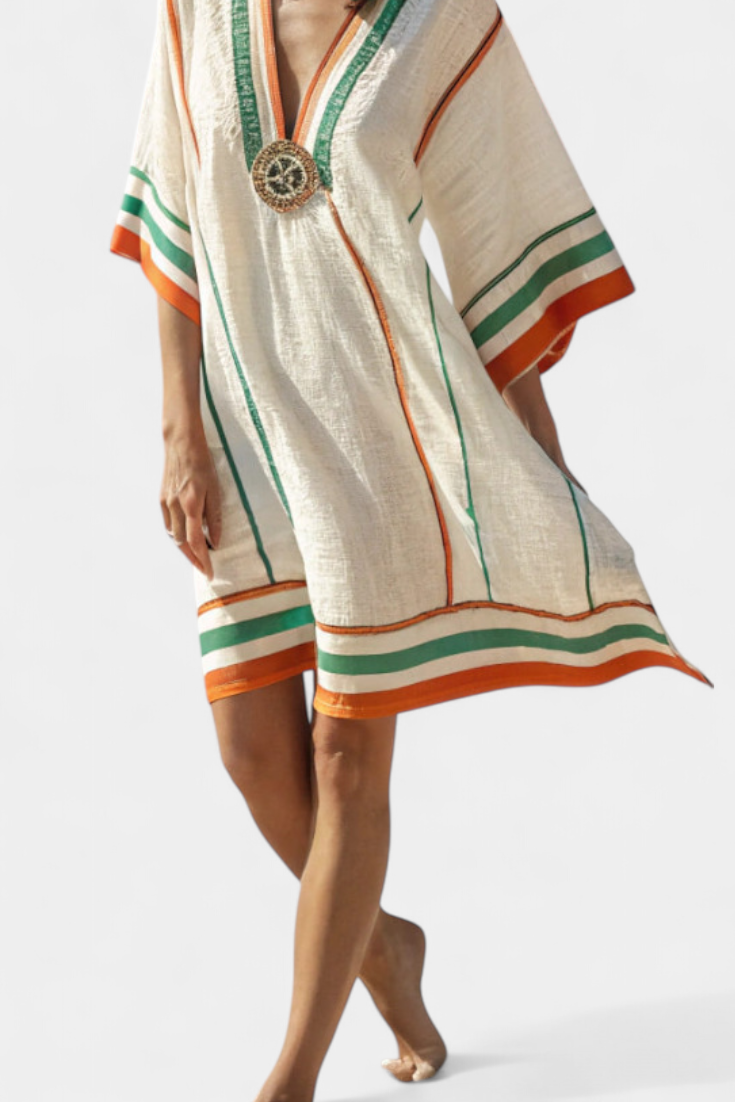 Kailani Vestido Kaftán Corto en Blanco con Bordes Verdes y Naranja