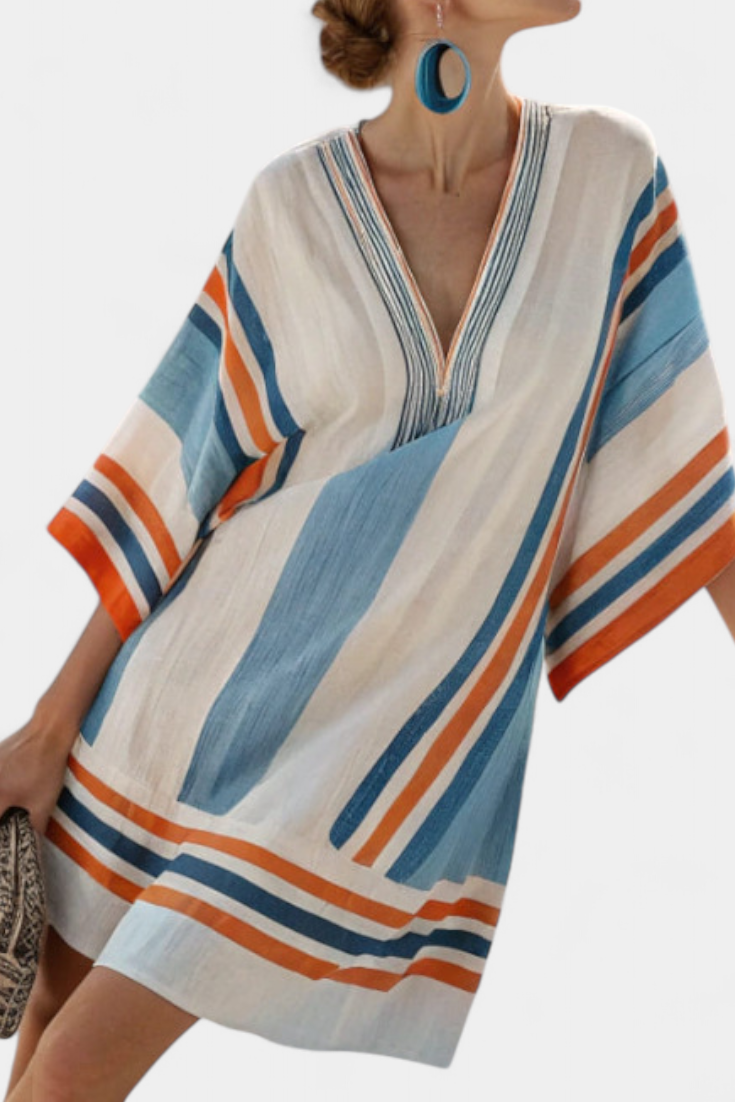 Kailani – Vestido Corto Estilo Náutico con Rayas Diagonales y Corte Fluido